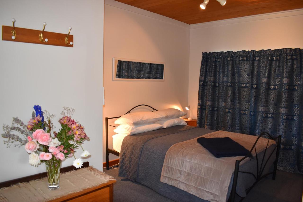 Olivista Bed & Breakfast Мастъртън Екстериор снимка