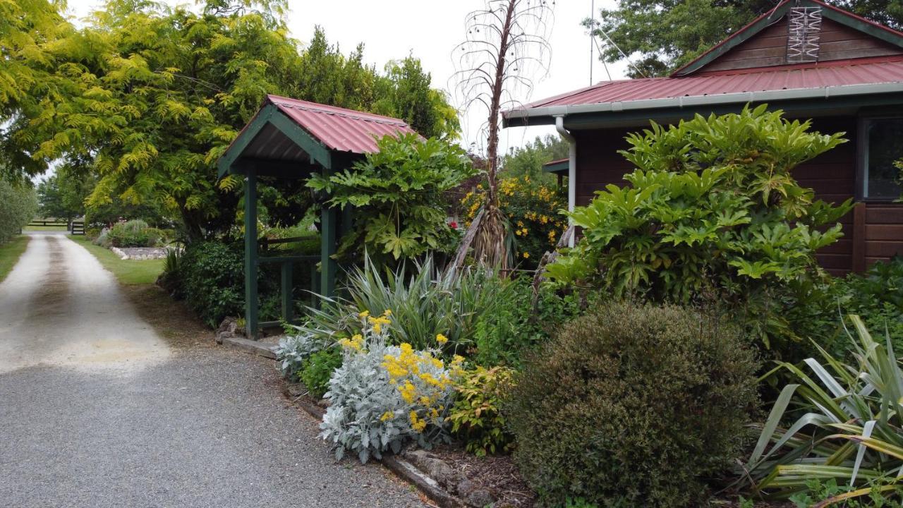 Olivista Bed & Breakfast Мастъртън Екстериор снимка
